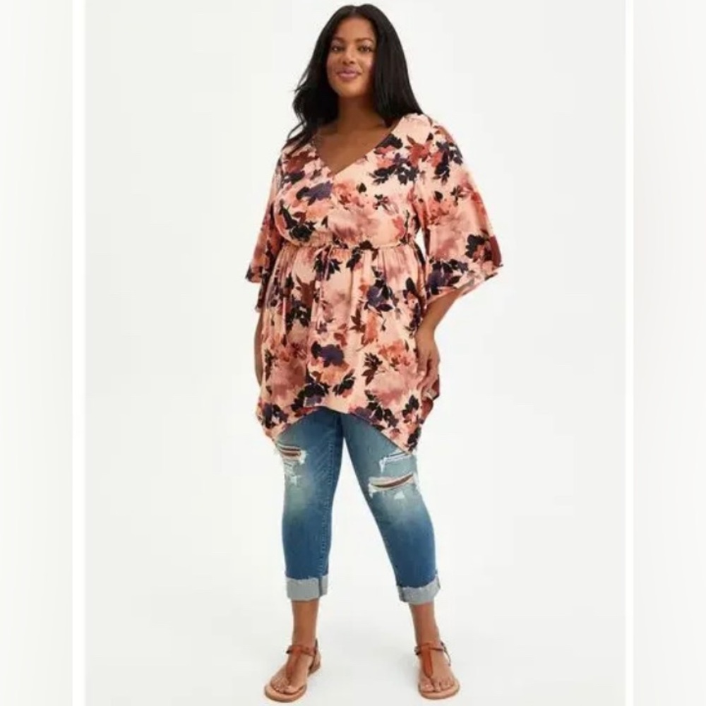 Torrid Floral Boho Babydoll Challis Dolman Sleeve Tunic Blouse Size Large